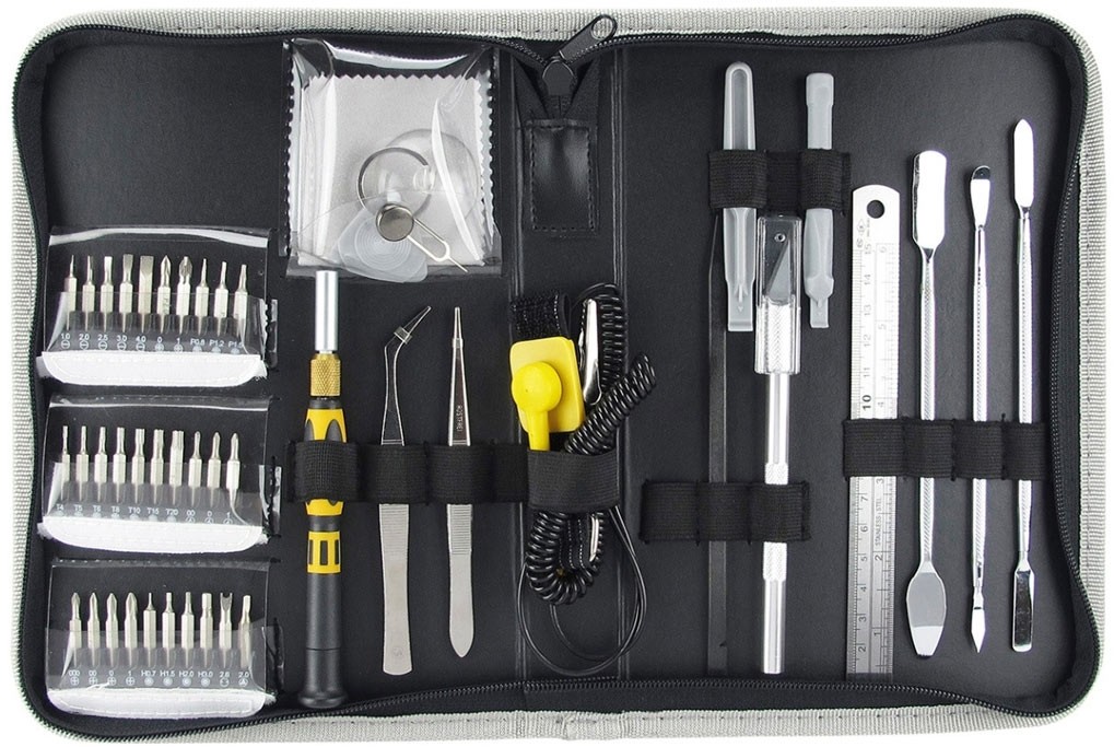 Sprotek STE-3646 46-Piece Electronics Maintenance Toolkit